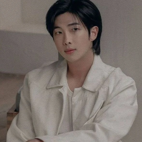 Kim Namjoon (RM) thumbnail