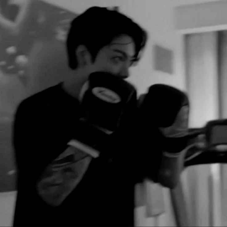 Jeon Jungkook thumbnail