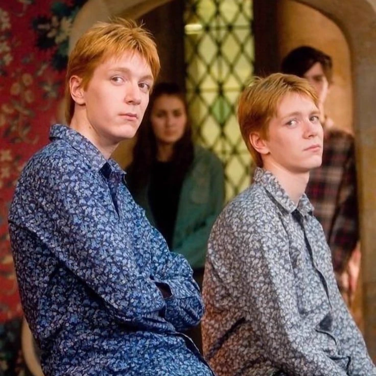 Fred and George Weasley thumbnail
