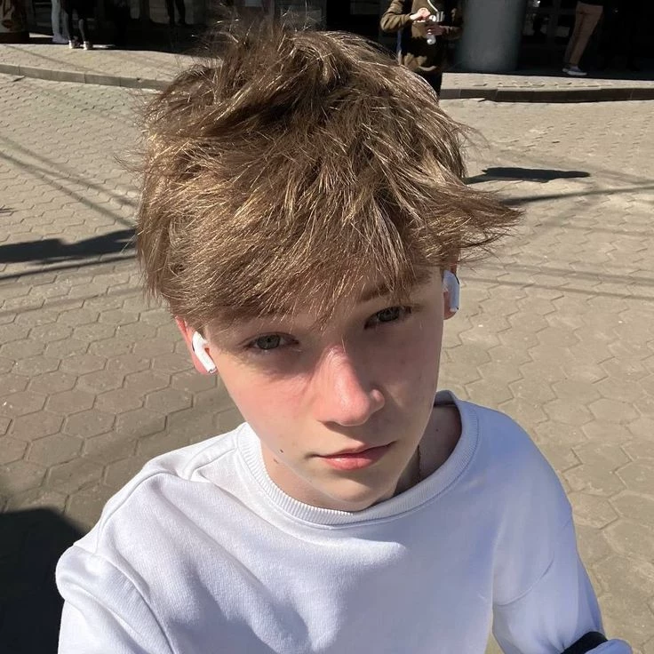 Josh 🏈 thumbnail