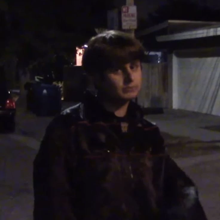 Oliver tree thumbnail