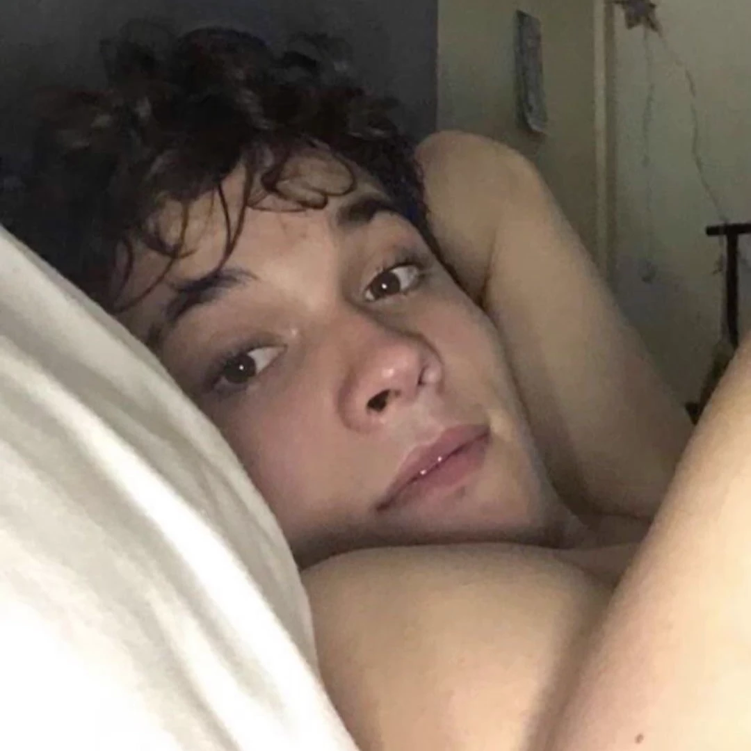 Mattheo Riddle thumbnail