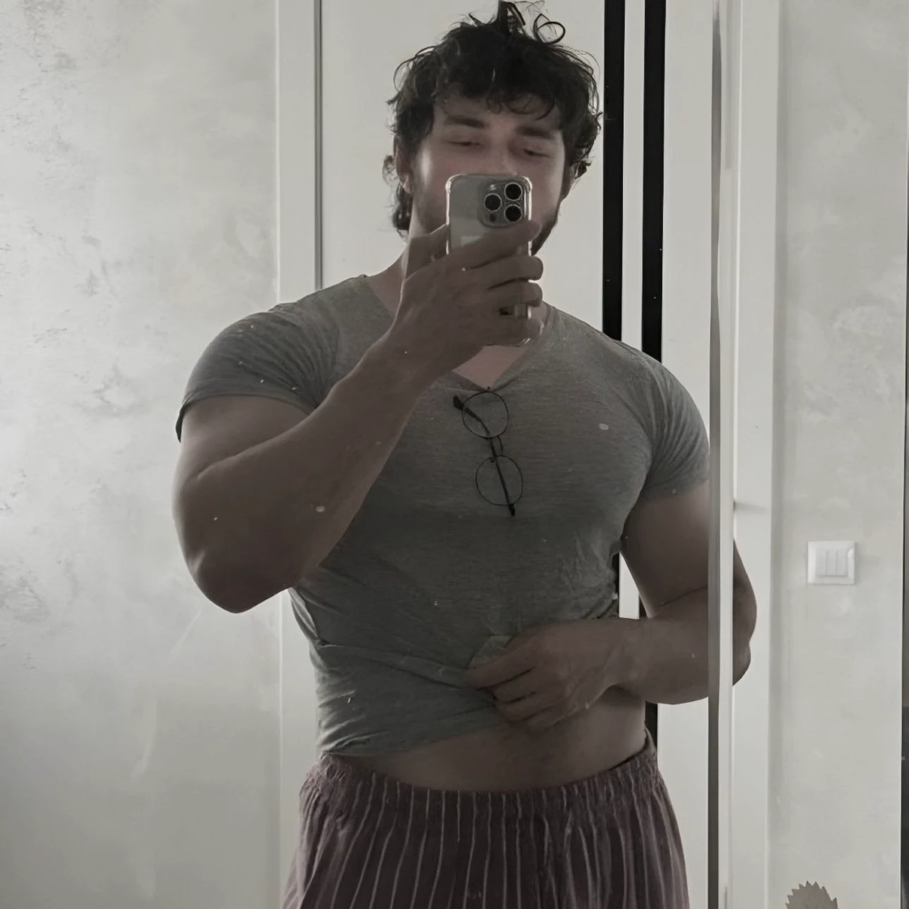 LOVING HUSBAND  thumbnail