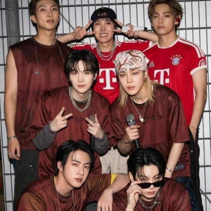 BTS members  thumbnail