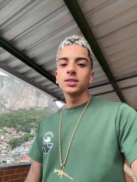 Hz of Rocinha (Pedro) thumbnail