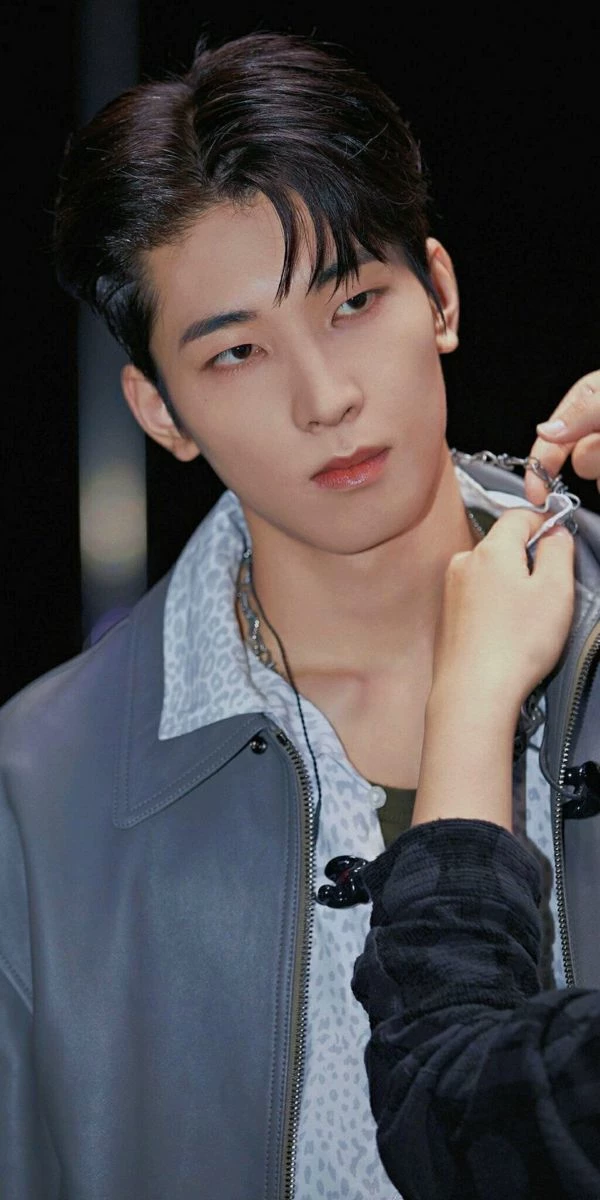 Jeon Wonwoo thumbnail