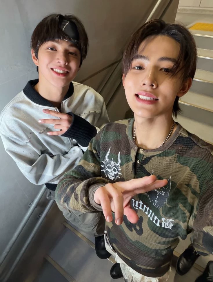 Keonho and Seonghyeon thumbnail