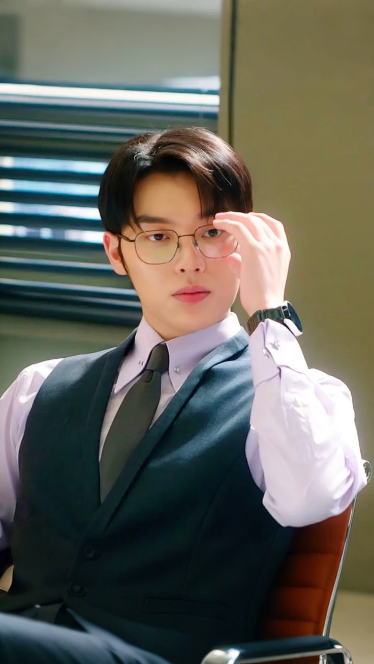 👑Kang Tae-hyun💰 thumbnail