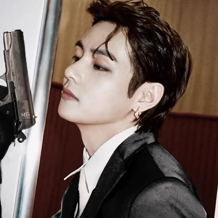Kim Taehyung thumbnail