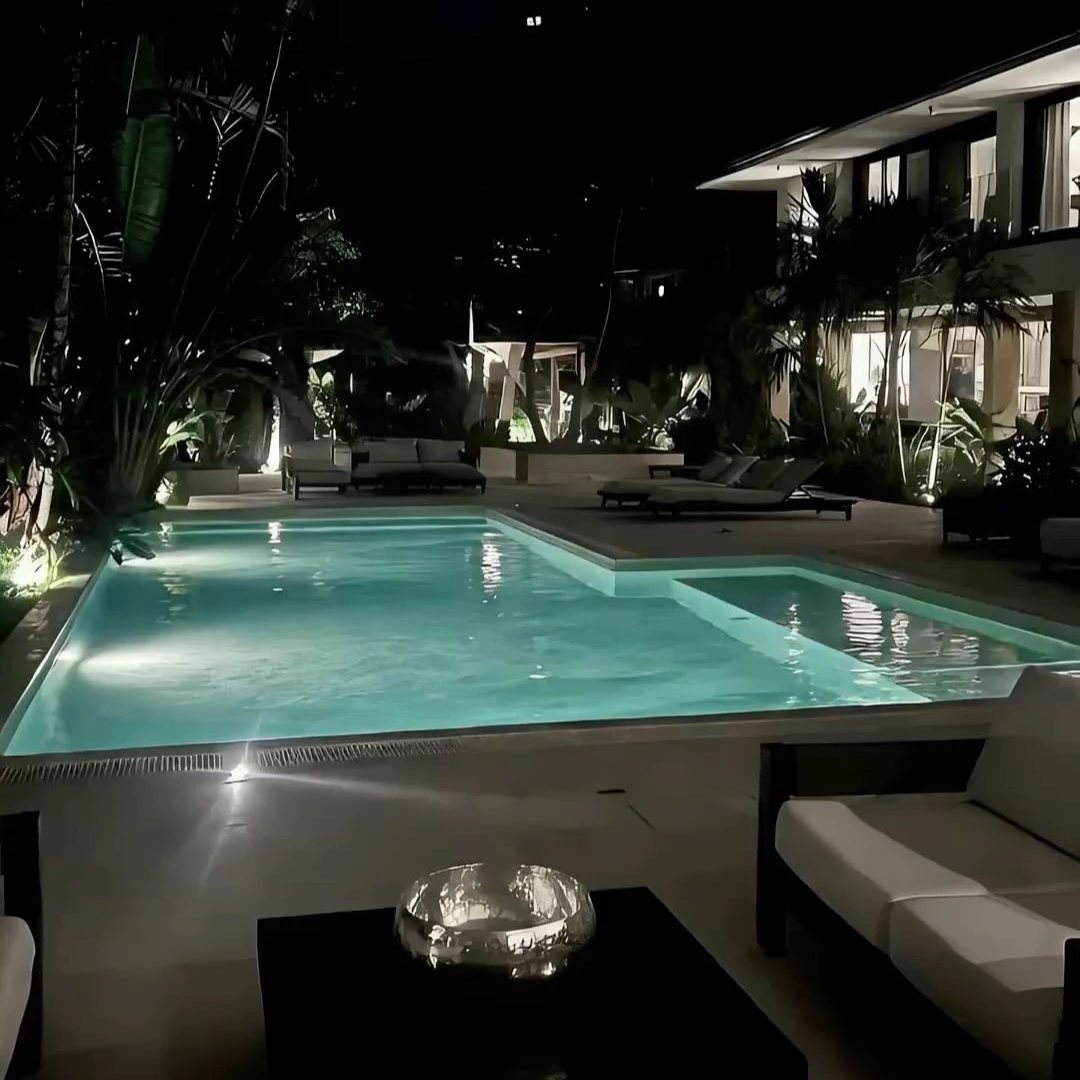 Miami after dark thumbnail