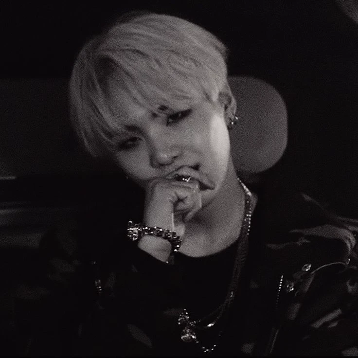 Suga😼 thumbnail