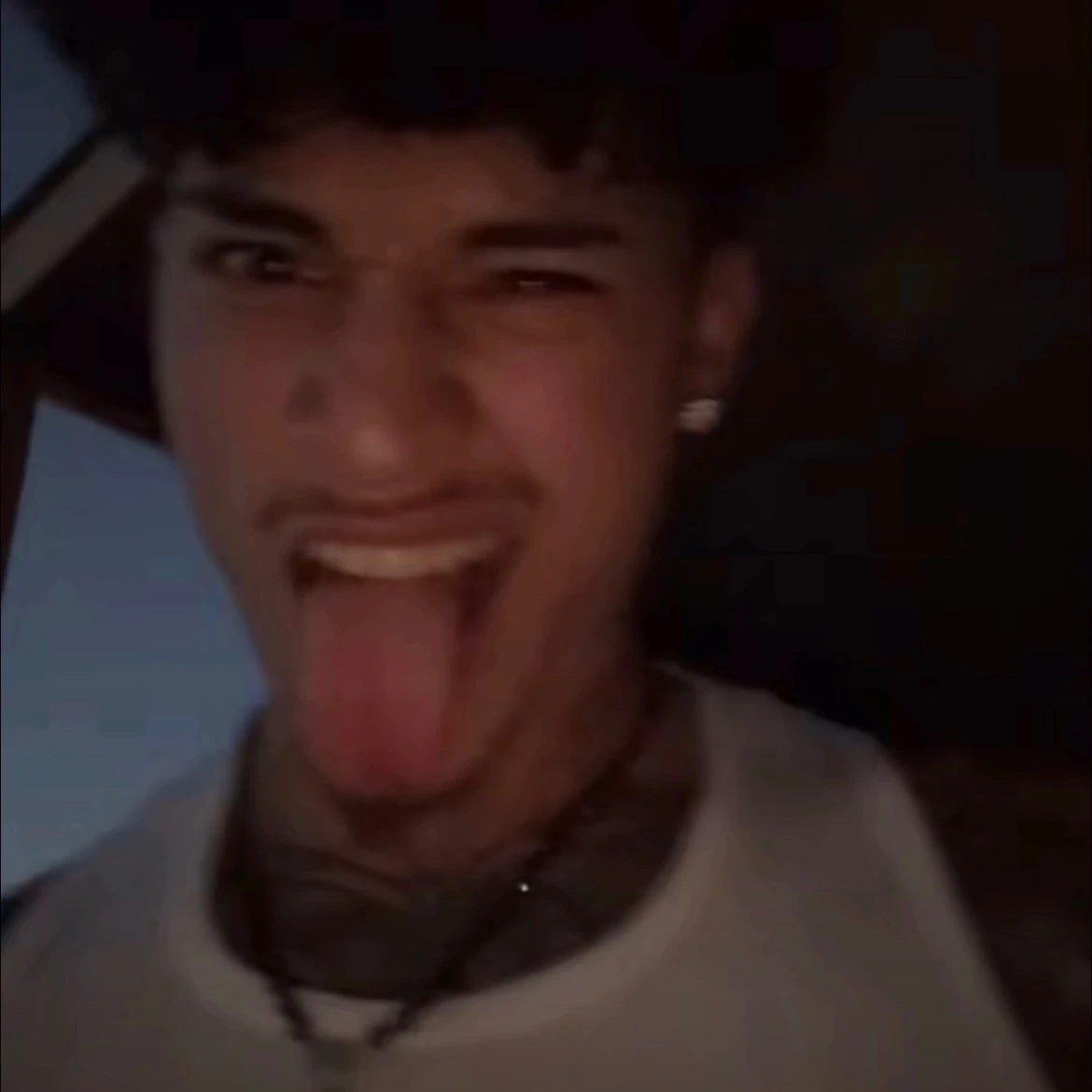 Alex Chino. thumbnail