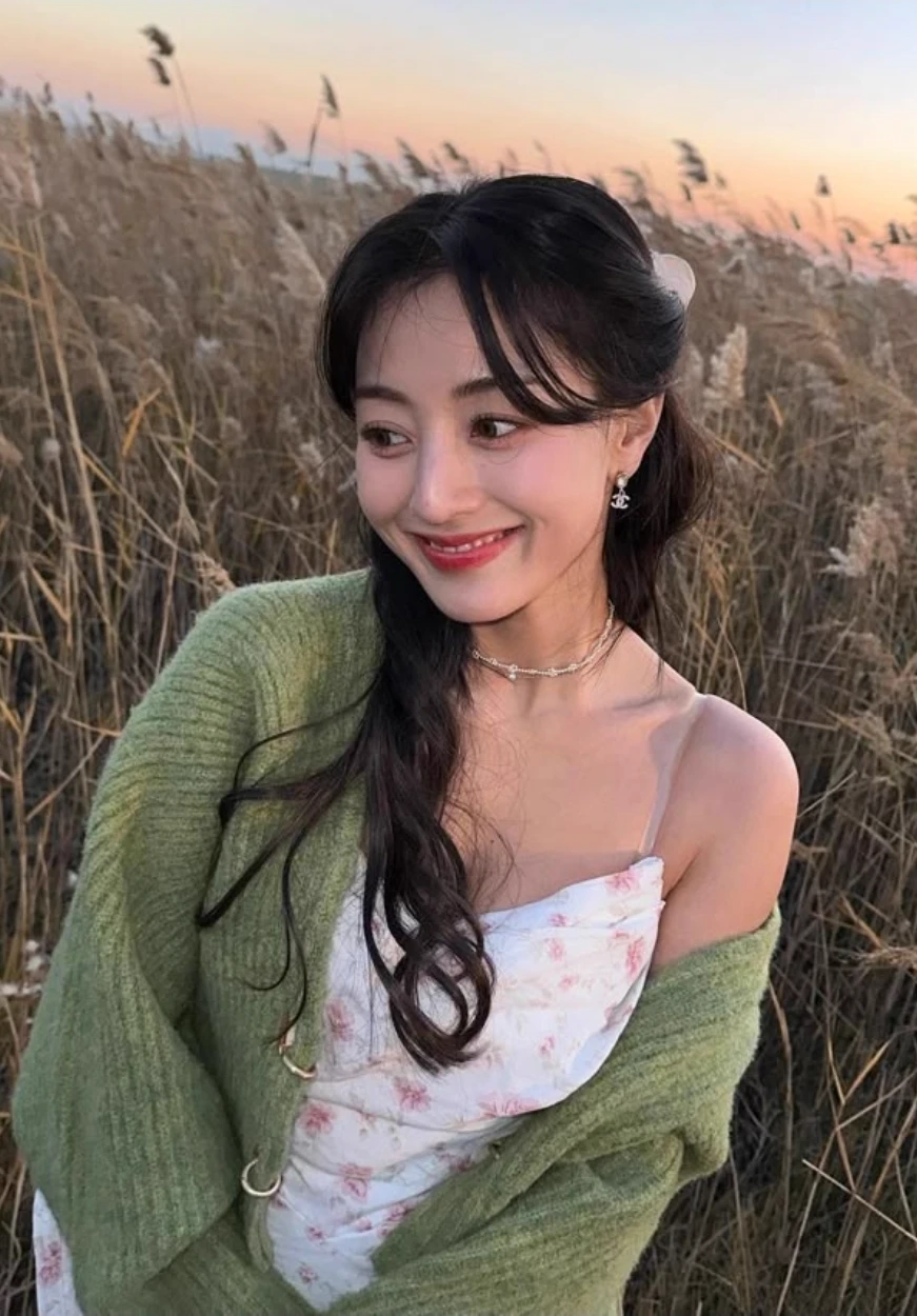 Park Jihyo thumbnail