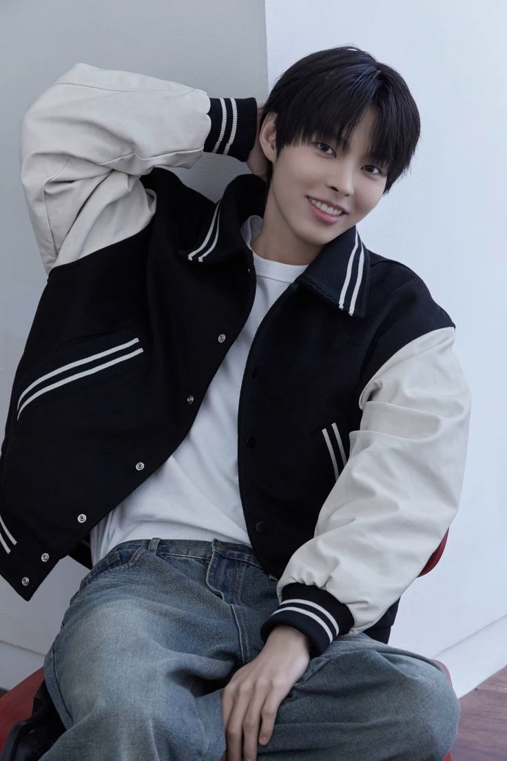 Park Yoon Ho thumbnail