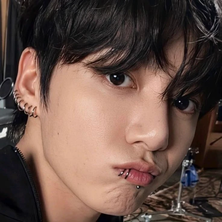 Jeon Jungkook thumbnail