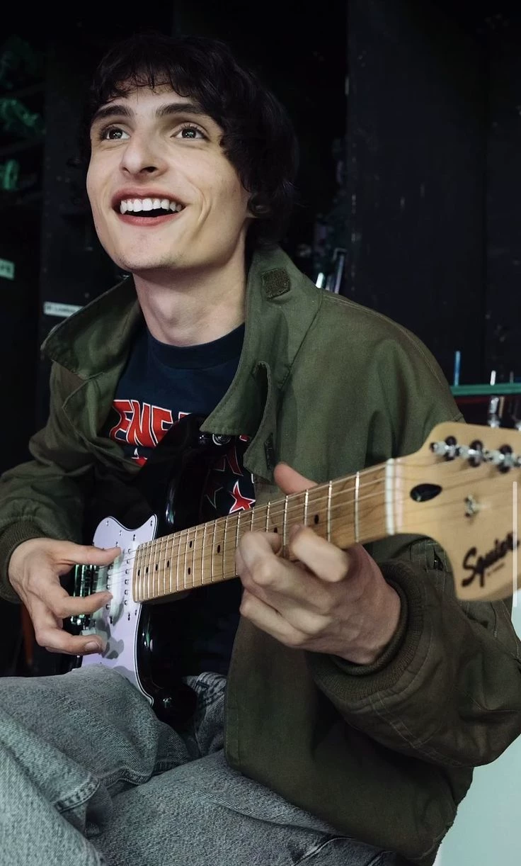 Finn Michael Wolfhard thumbnail