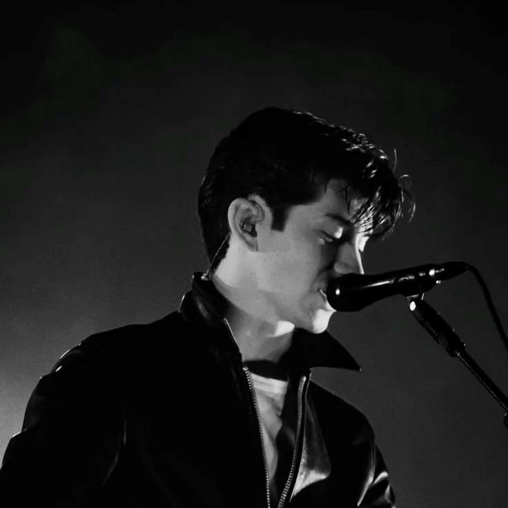 Alex Turner:famouse Rockstar singer, careing, loving, rich, playfull, energetic thumbnail