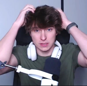 Charlie Slmccl thumbnail