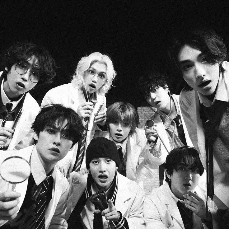 STRAYKIDS thumbnail