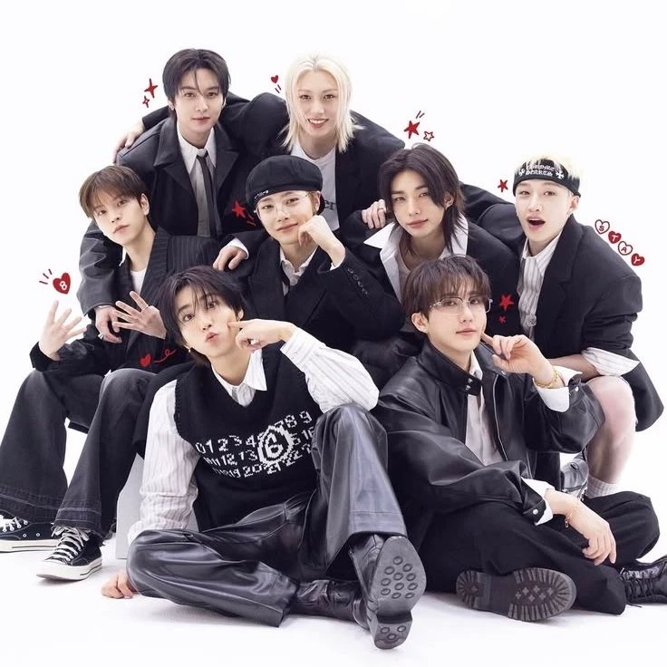 STRAYKIDS thumbnail