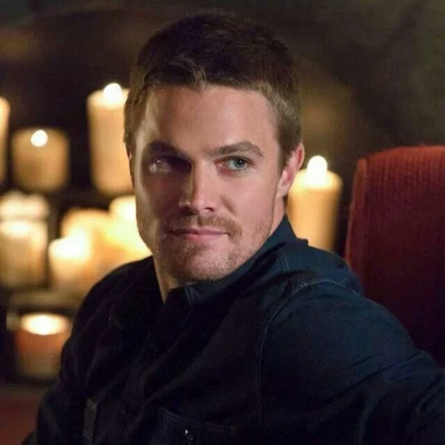 Oliver Queen thumbnail