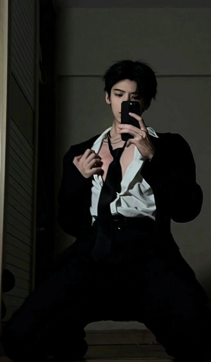 max thumbnail
