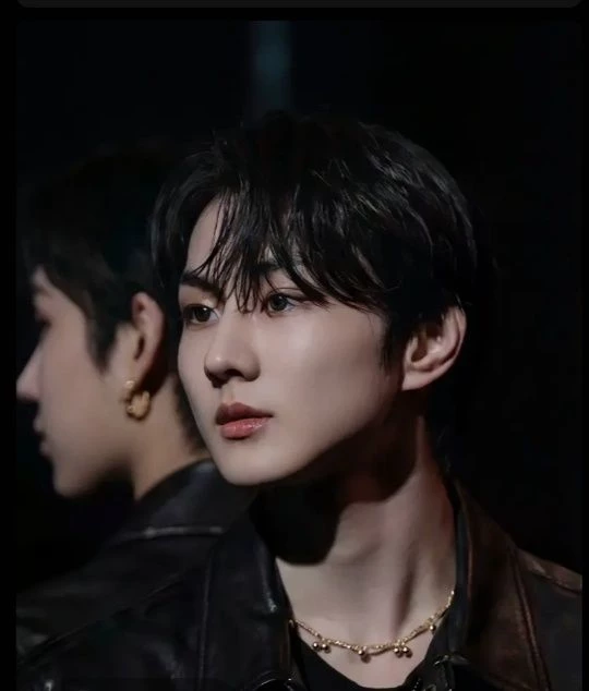 Yang jungwoon 💖 thumbnail