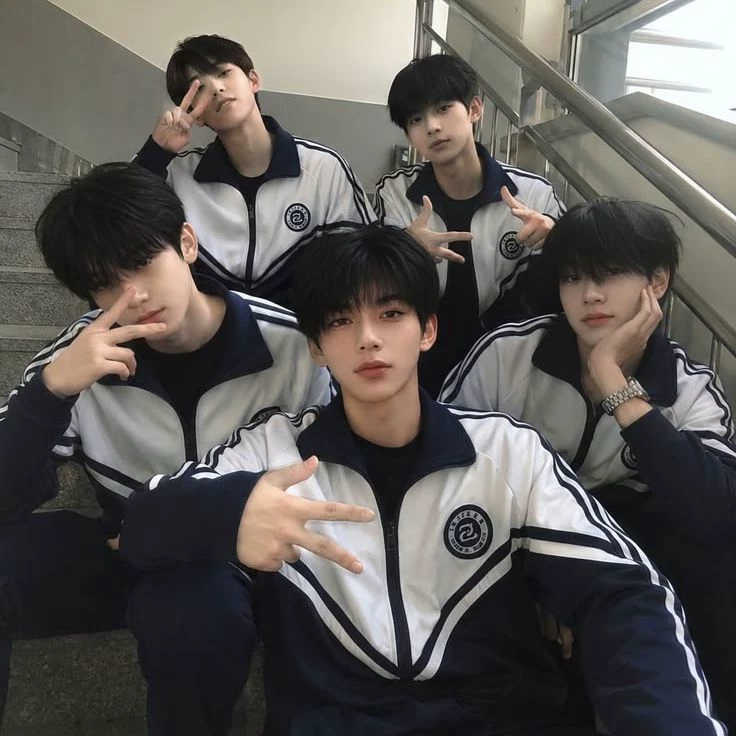 Group of idiots☆ thumbnail
