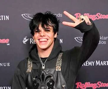 Yungblud (Dominic Harrison) thumbnail