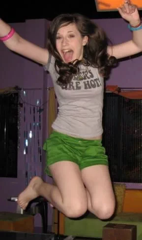 Erin Sanders – WLW thumbnail