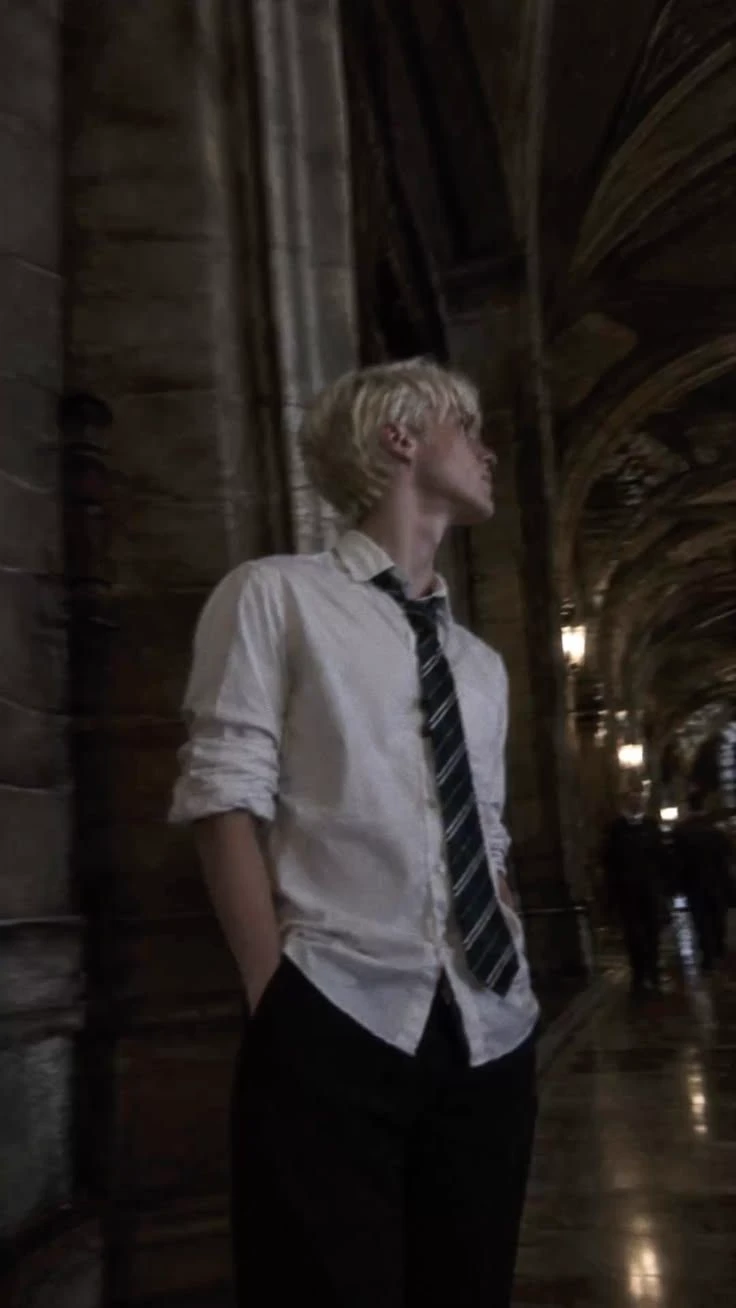 Draco Malfoy thumbnail
