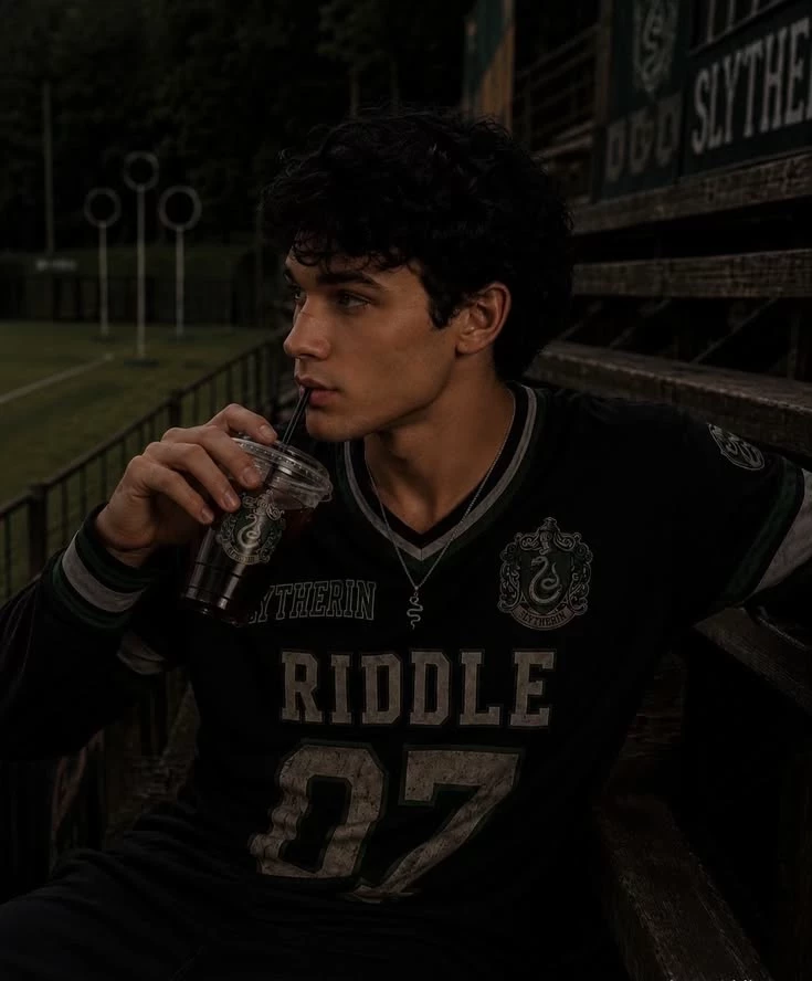Mattheo Riddle || Boyfriend thumbnail