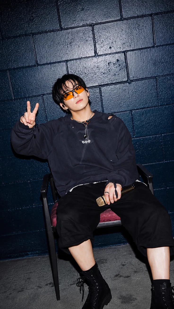 Jeon Jungkook thumbnail