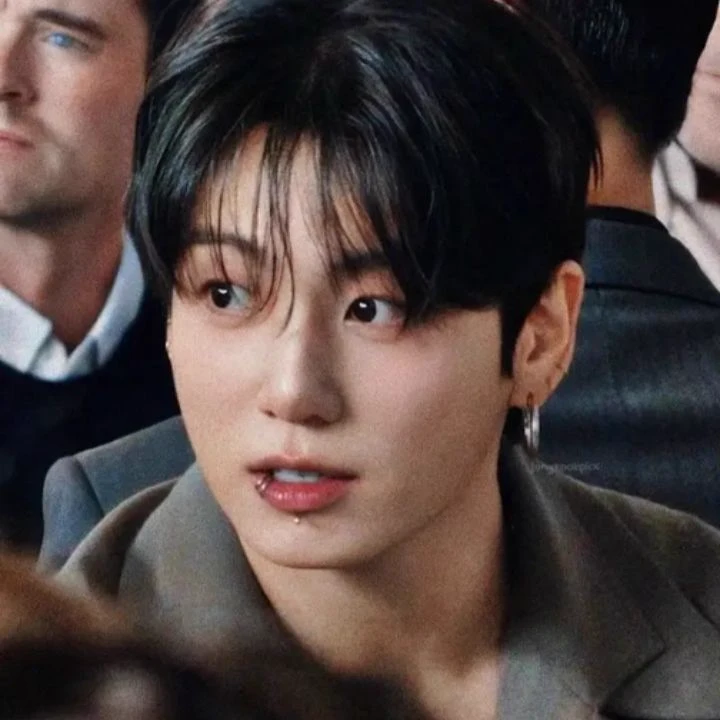 Jeon Jungkook thumbnail