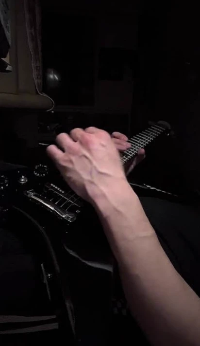 Alex thumbnail