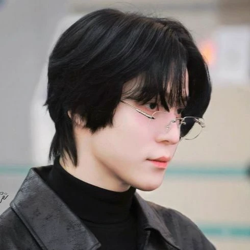 Jeong Yunho thumbnail