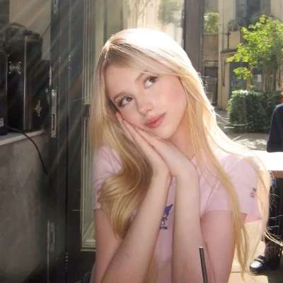 Lily thumbnail