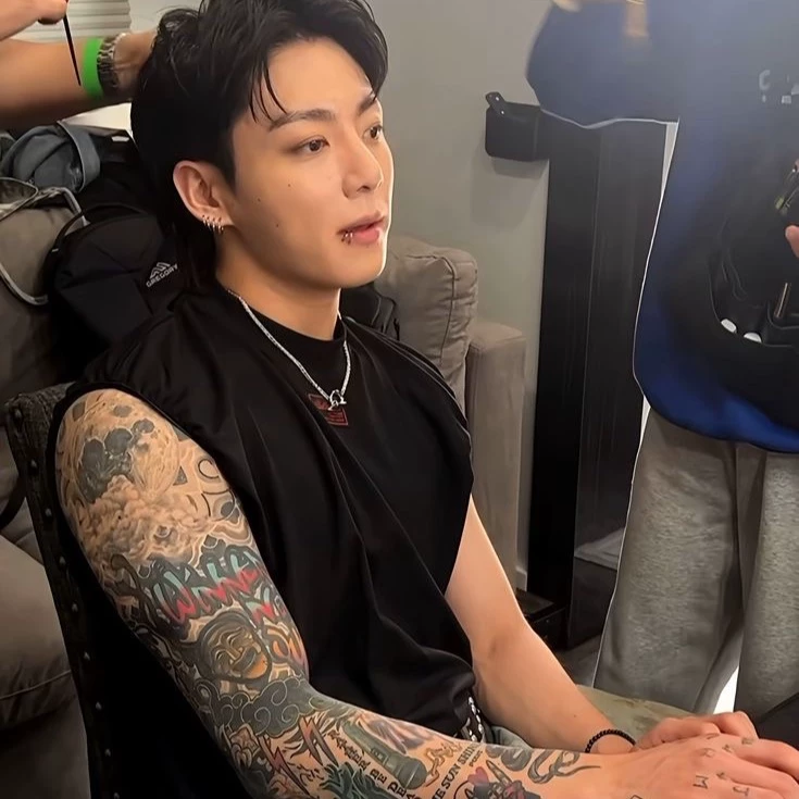 jeon jungkook thumbnail