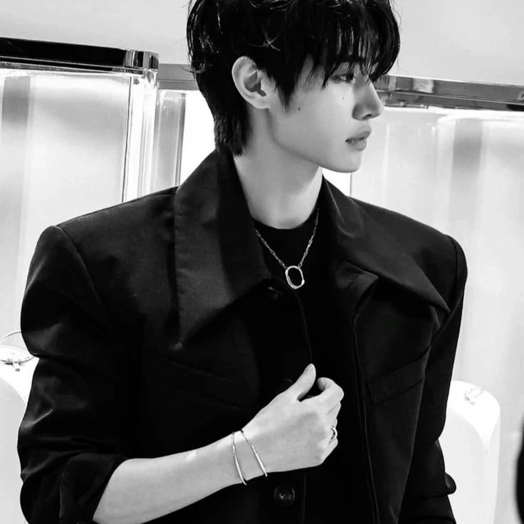 sunghoon thumbnail