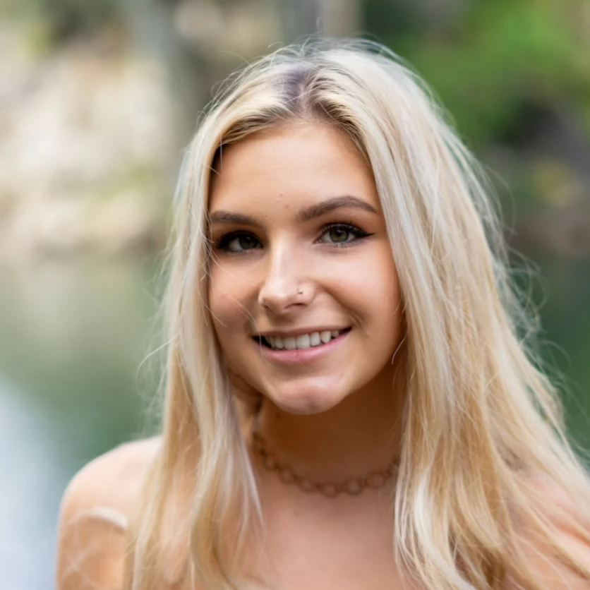 Yvonne 