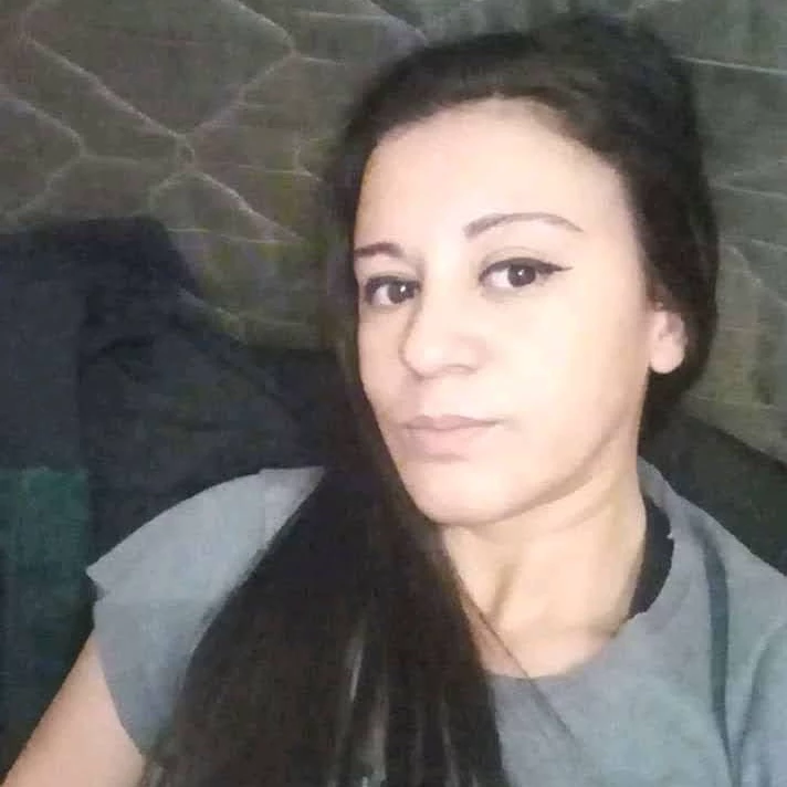 Thaís