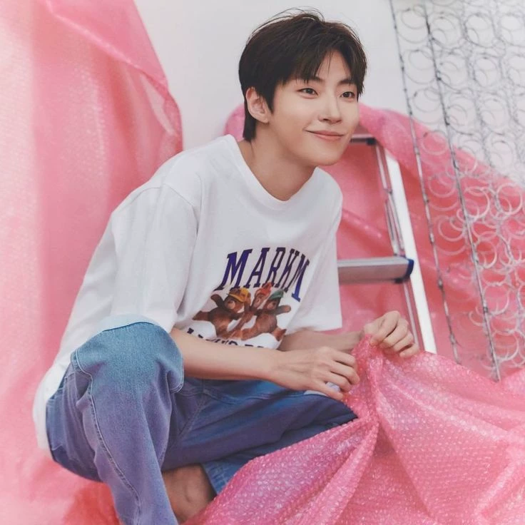 Hwang In-yeop thumbnail