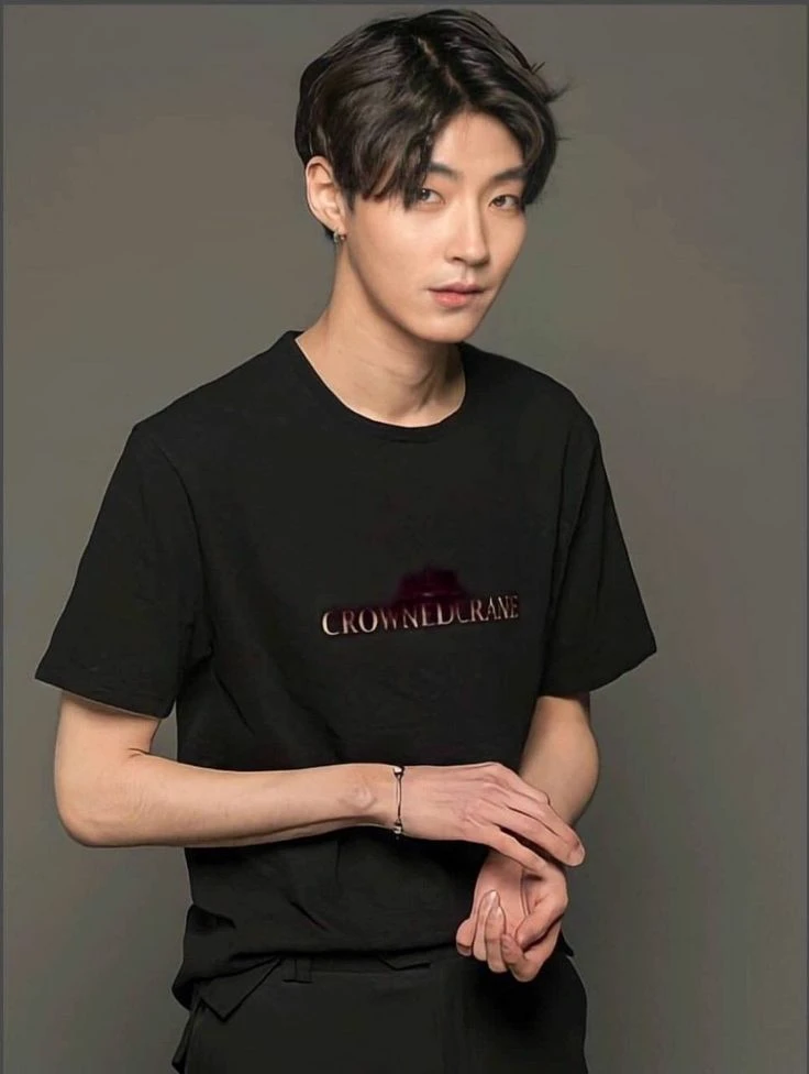 Hwang In-yeop thumbnail