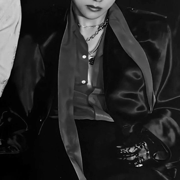 Kim Taehyung thumbnail