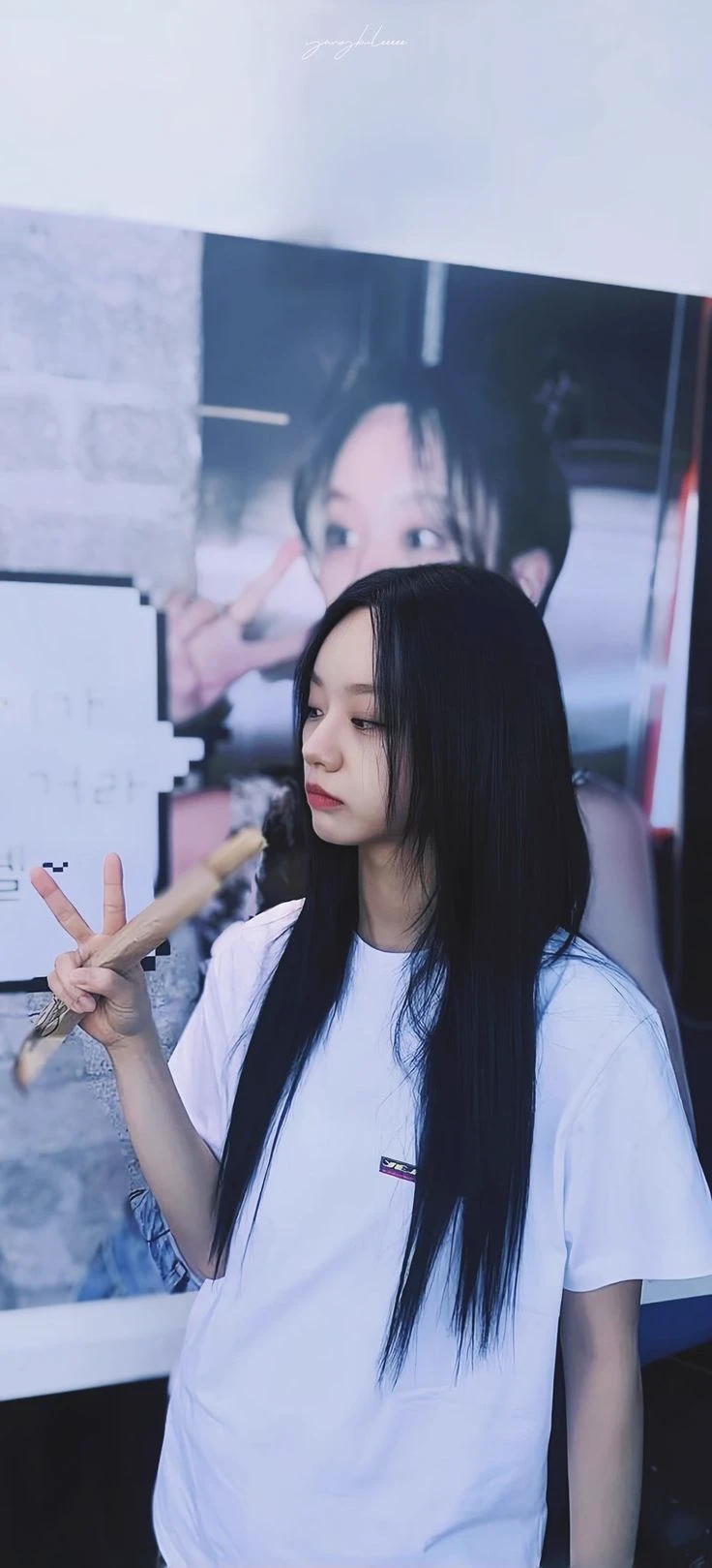 Lee Hyeri thumbnail