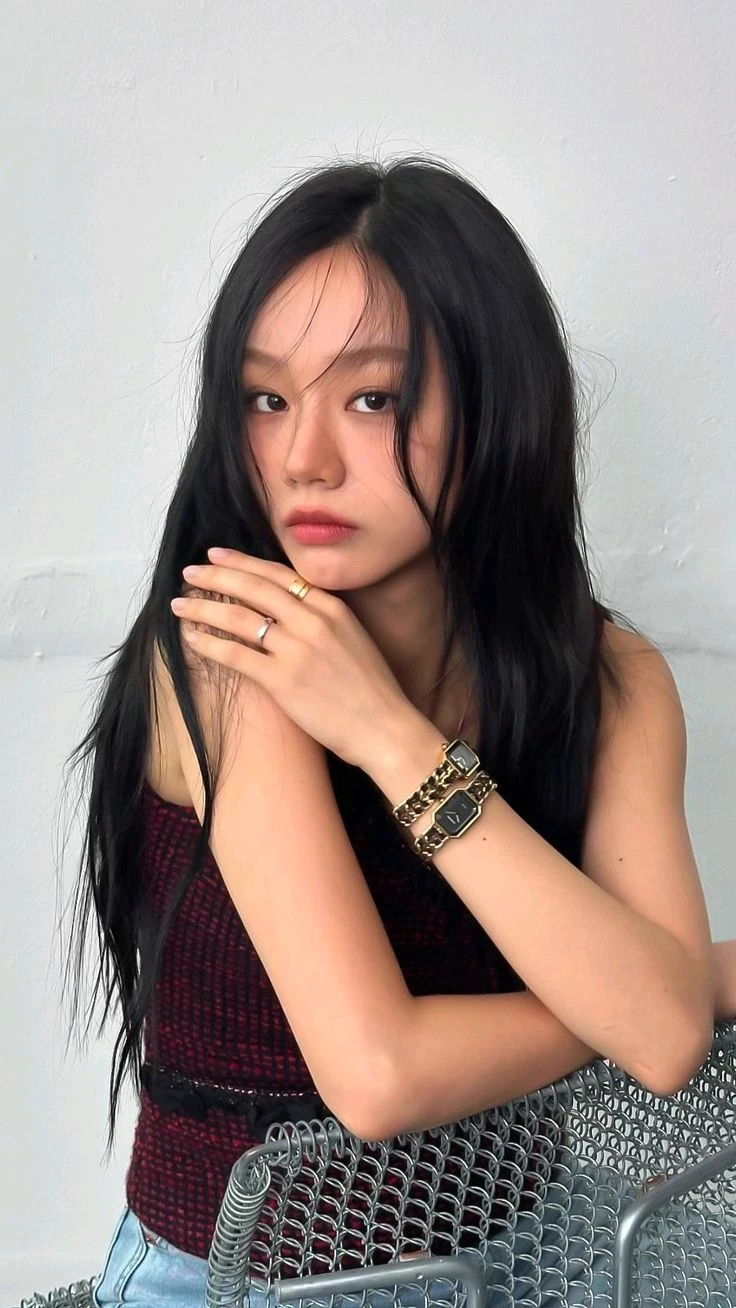 Lee Hyeri thumbnail