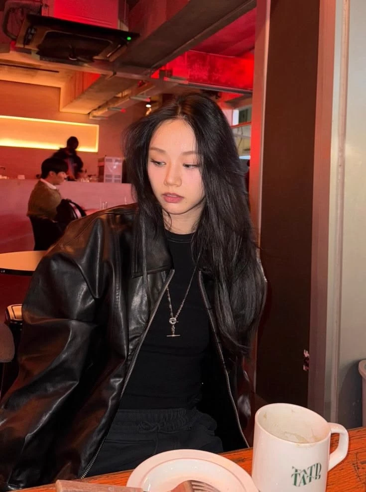 Lee Hyeri thumbnail