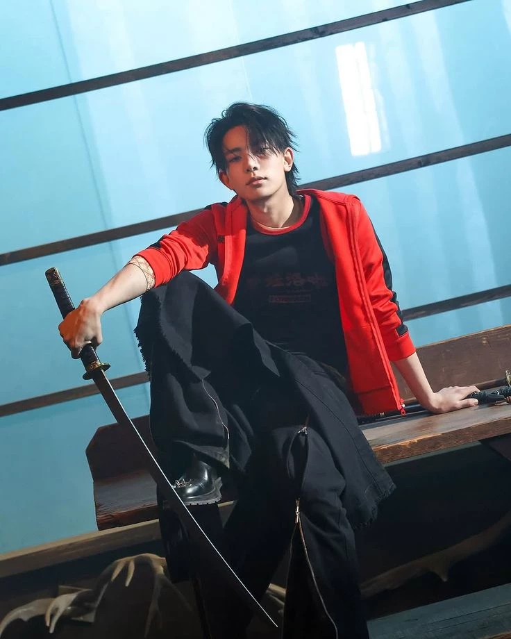 Lee Heeseung. thumbnail