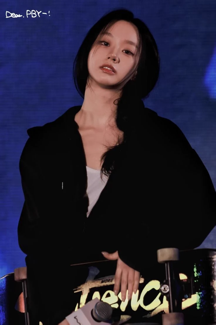 Lee Hyeri thumbnail