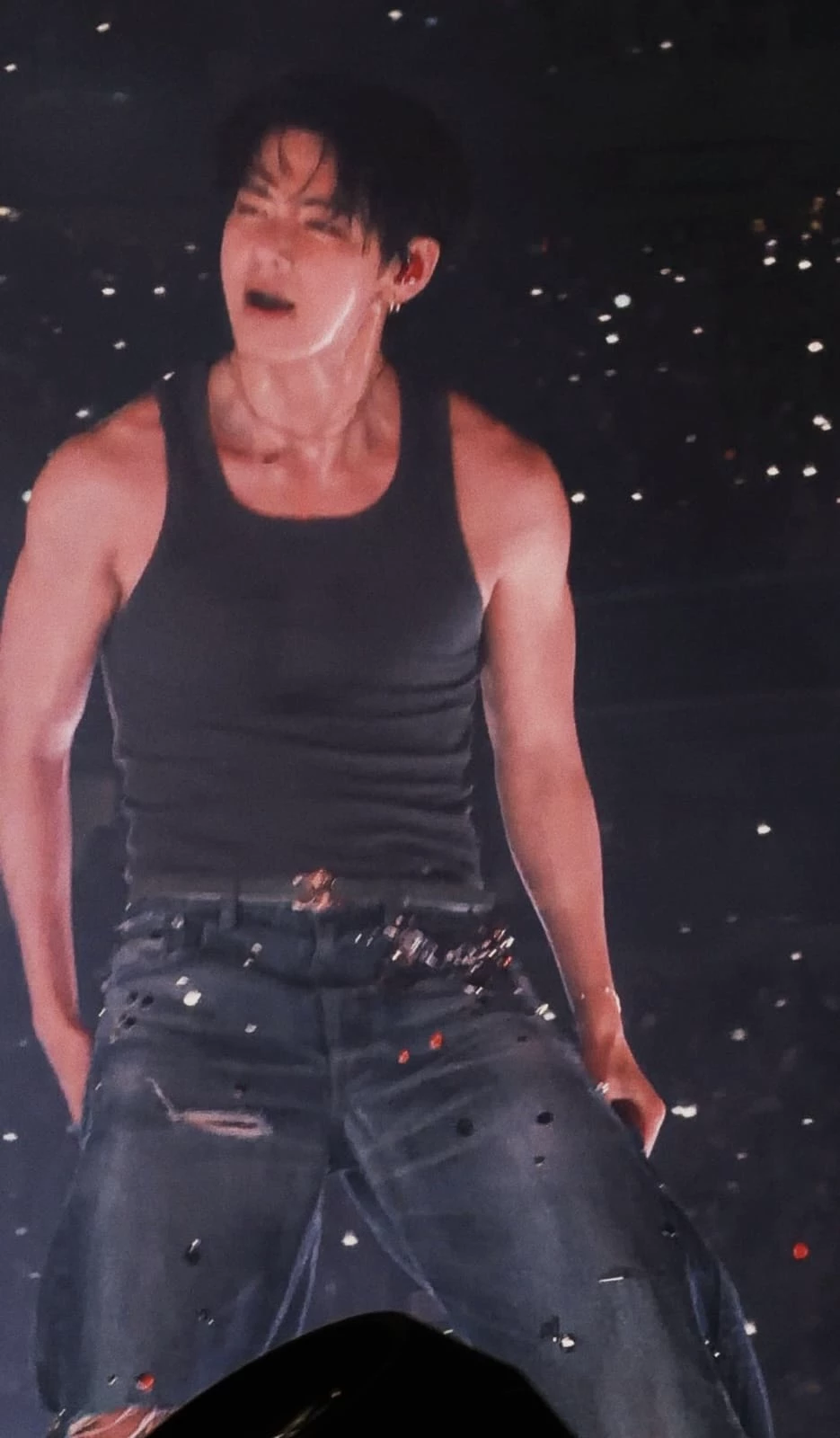 Kim Taehyung thumbnail